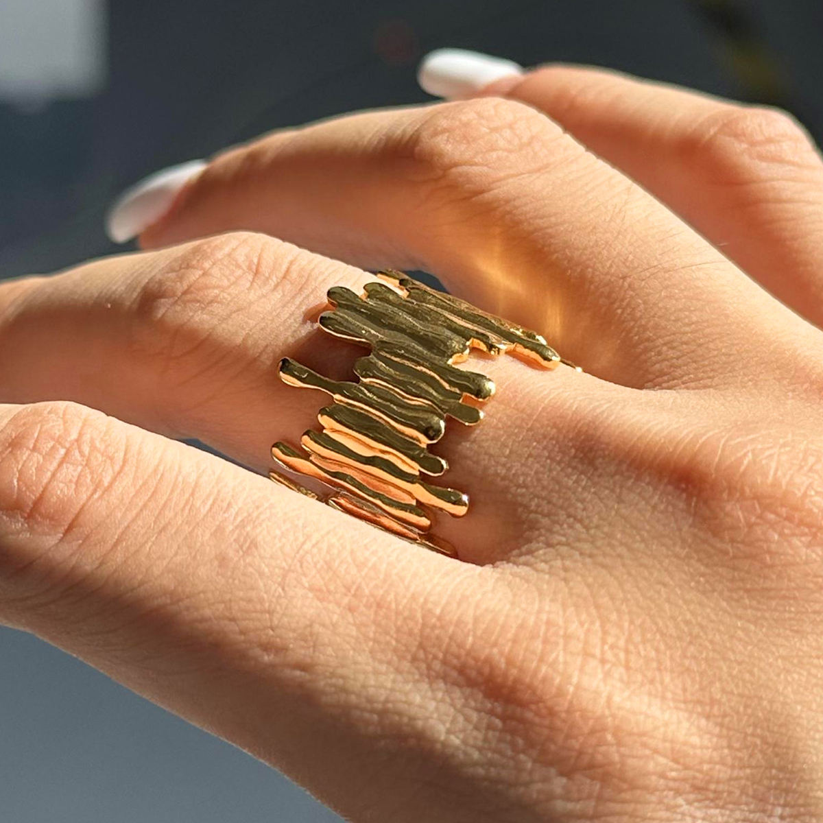 Crest Ring